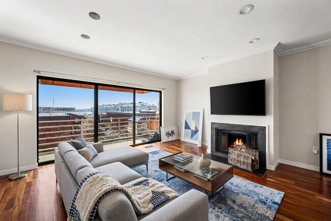 Photo - 32 Shipway Pl