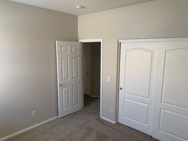 Photo - Updated 4 bed/2 bath in Great Location