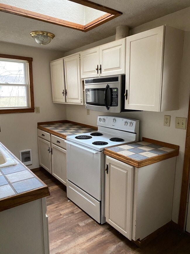 Photo - 1021 S 4th St Unit 1