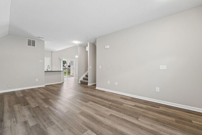 Photo - 2041 River Rock Way