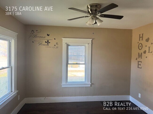 Photo - 3175 Caroline Ave