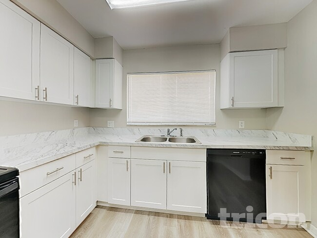 Photo - 13346 Prestwick Dr