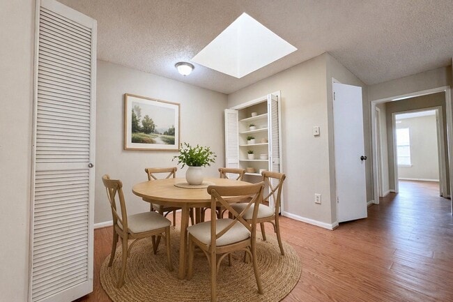 Photo - 3511 Palm Grove Dr