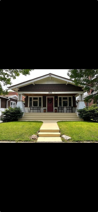 Photo - 917 Gates Ave