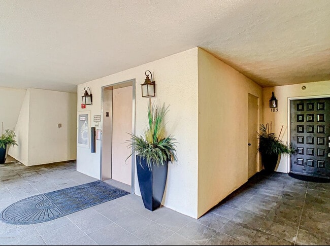 Photo - 206 Quayside Cir Unit 103