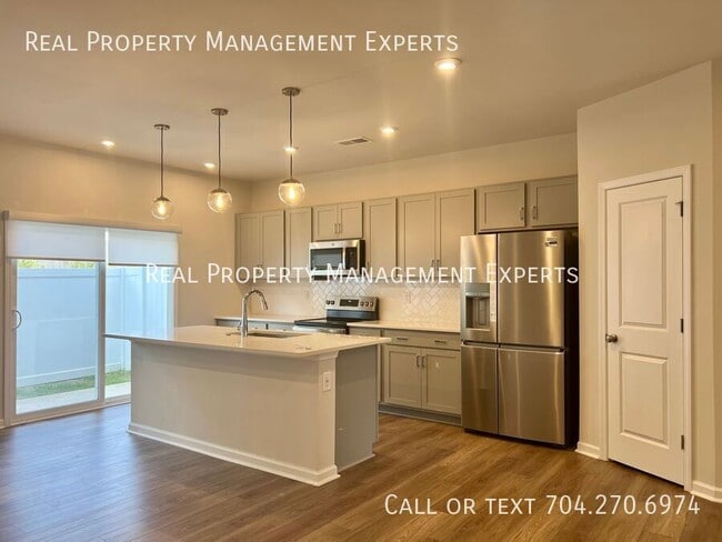Photo - 3115 Hutton Gdns Ln