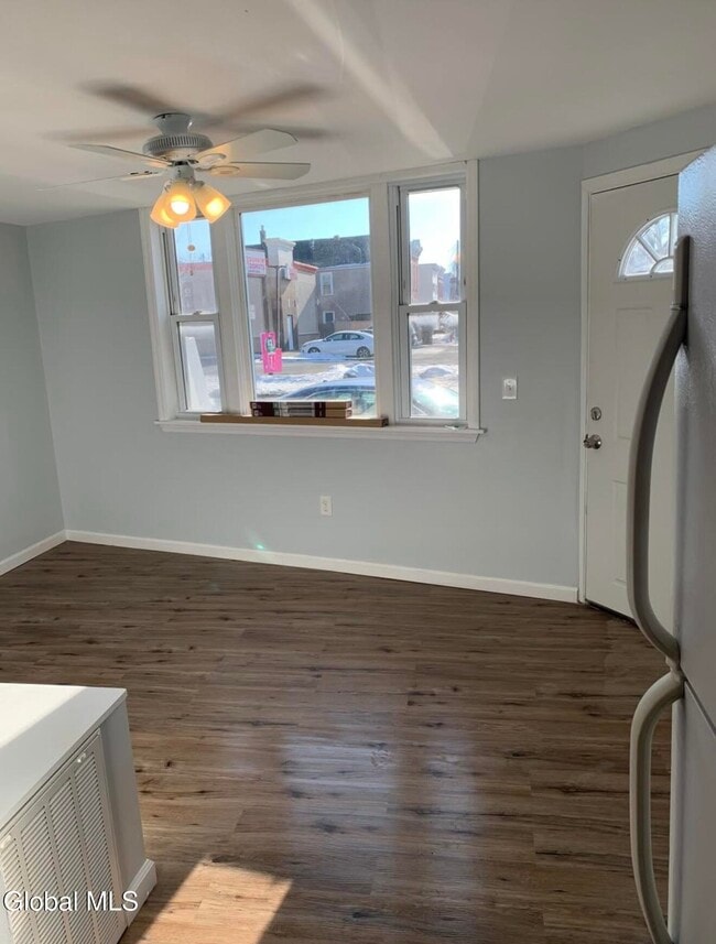 323 19th St Unit 1