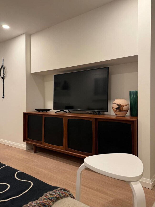 Photo - 800 Shaw St Unit ID1325006P