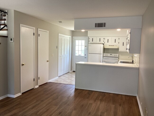 Photo - 1002 Central Dr Unidad 1002 Central Dr Apt A