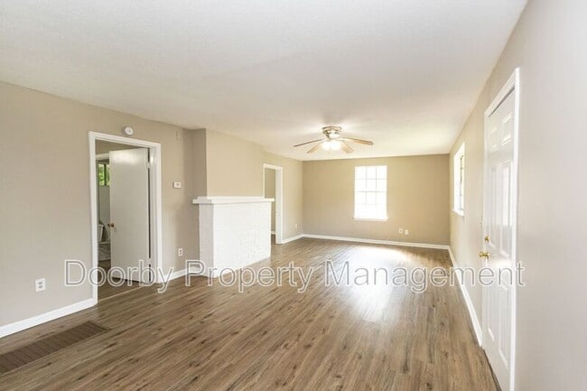 Photo - 619 Shannon Ave