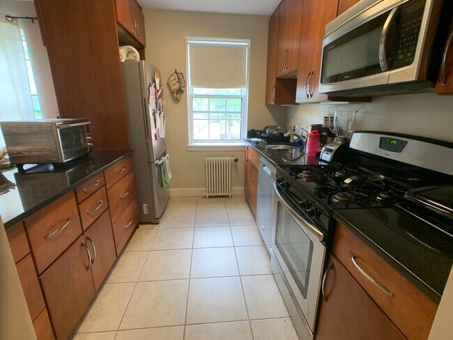 Photo - 8 Kilsyth Ter Unit 34