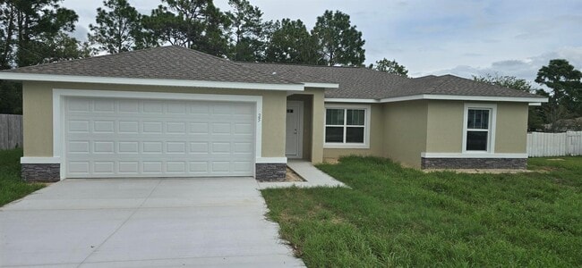 Building Photo - 25 Pecan Drive Pass Rental