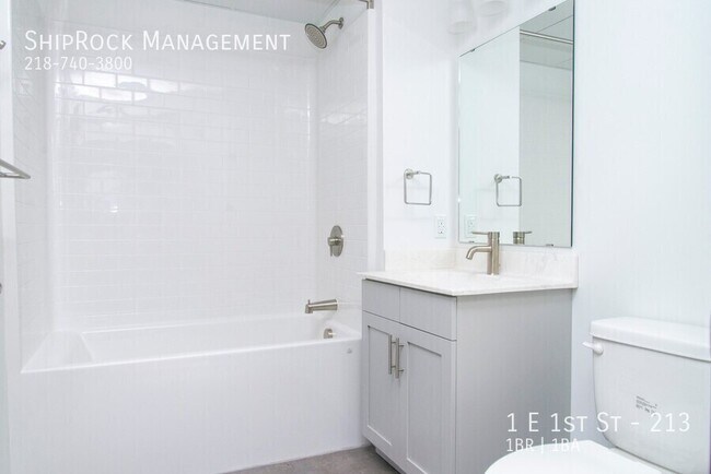 Photo - Cove 1 #213 Unidad 213