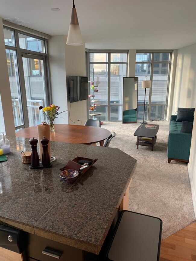 Photo - 819 Virginia St Unit 2007