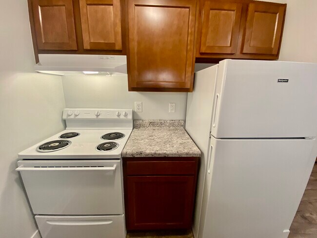 Photo - 311 Jarvis Street