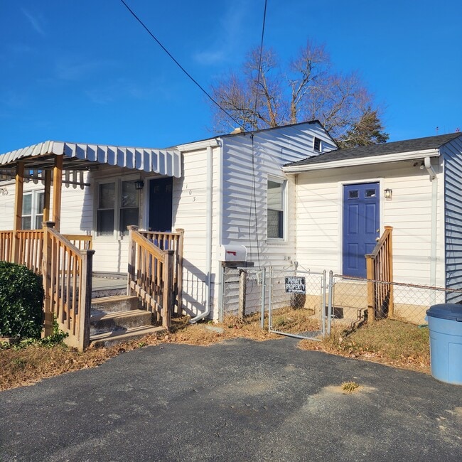 103 Weber St