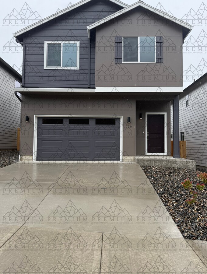 3 BED 2.5 BATH NEW BUILD! - 3 BED 2.5 BATH NEW BUILD!