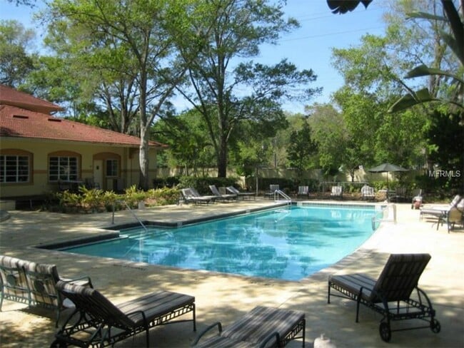 Photo - Water view! great 2nd floor 1bed/1bath in desirable Pinnacle at Carrollwood condo