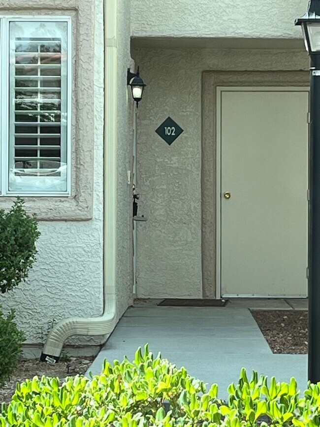 Building Photo - 7905 Idledale Ct Rental