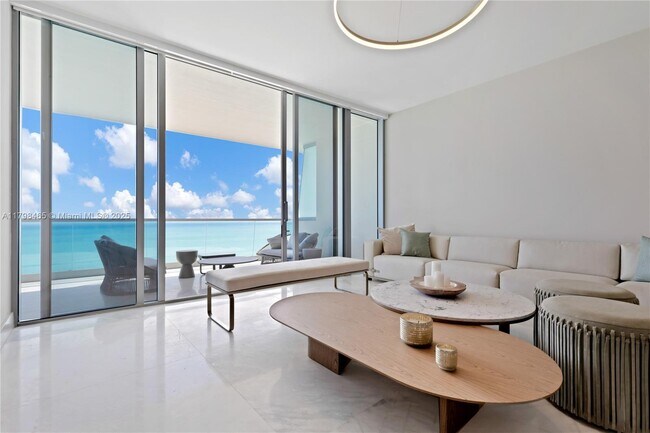 Photo - 18501 Collins Ave Unidad 2102