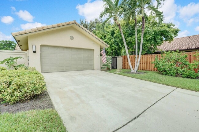 Photo - 1740 NW 21st Ct