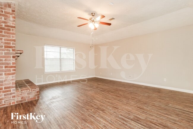 Photo - 23203 Tree Bright Ln