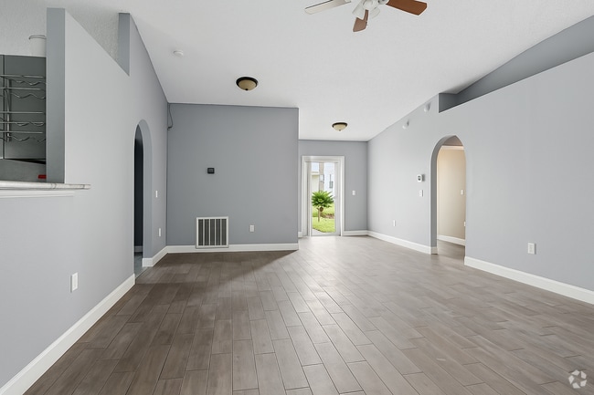 Building Photo - 5569 Lafayette Park Dr N Rental