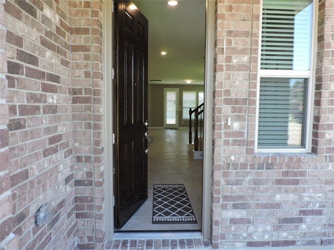 Building Photo - 1102 Upton Ct Rental