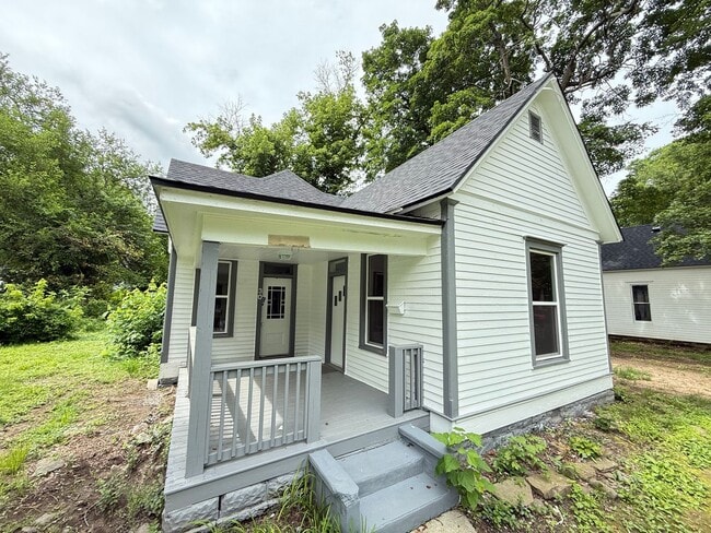 Photo - 3 Bed 1 Bath Aurora, MO