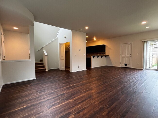 Photo - Keep Cool in this Air Conditioned Home in Gated Community!