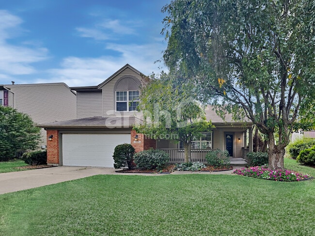 Building Photo - 333 Greenwood Ln