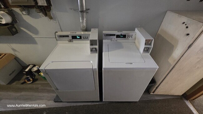 Photo - 3 Bedroom 1 Bath Multiplex Unit #4 – Columbia Heights Unit #4