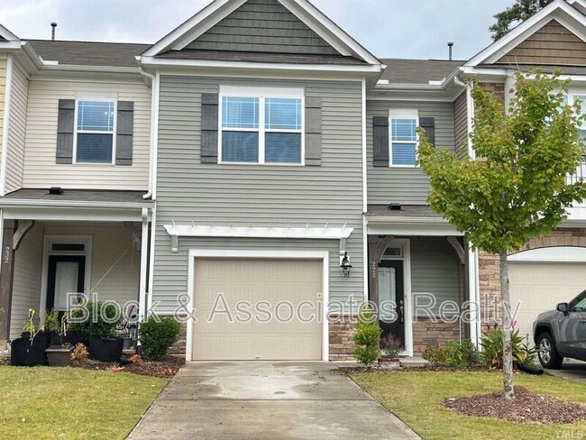 Building Photo - 228 Traphill Dr