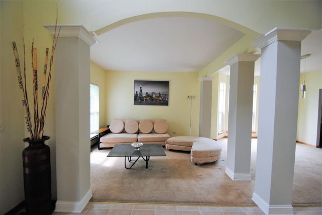 Photo - 679 Sumac Dr