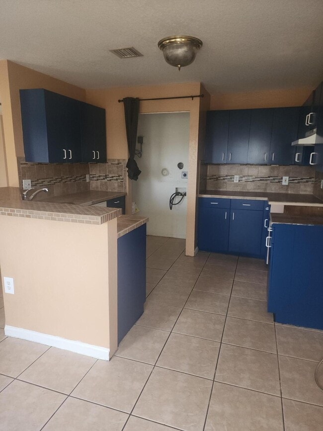 Photo - 8804 NW 38th Dr Unit 3