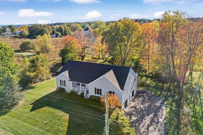 Photo - 22 Maple Rd