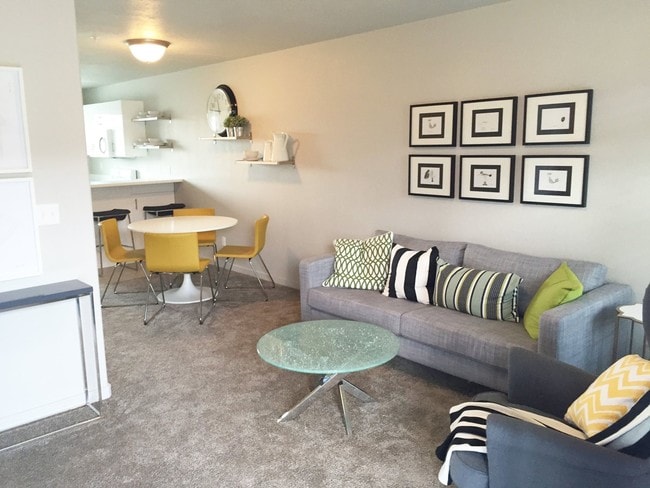 Photo - 1055 W 1033 N St
