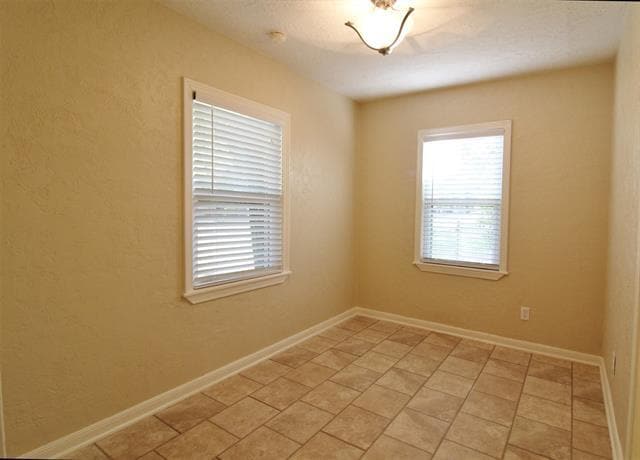 Photo - 5441 Thomas Ln