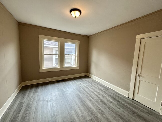 Photo - 2320 Wesley Ave SW