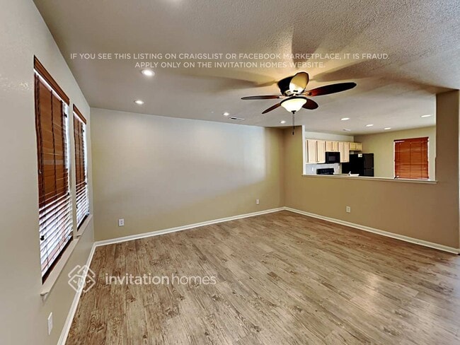 Photo - 838 Willow Dr