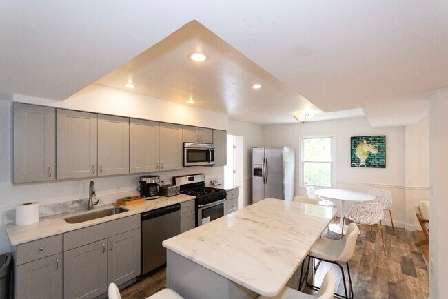 Photo - 1012 East-West Hwy