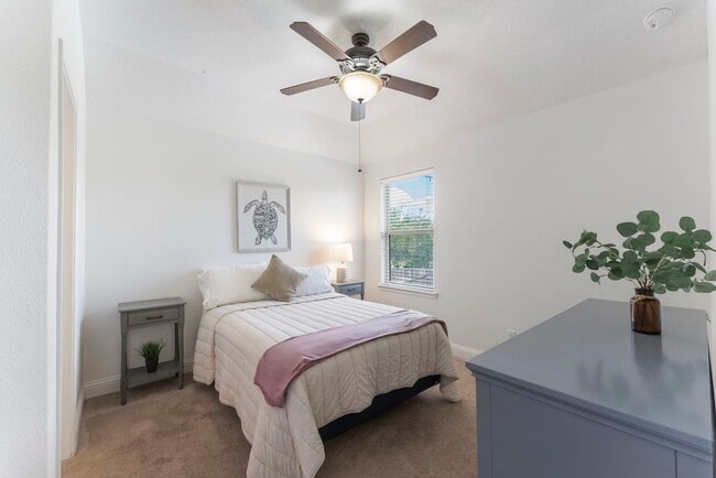 Photo - 119 Wood Drake Place