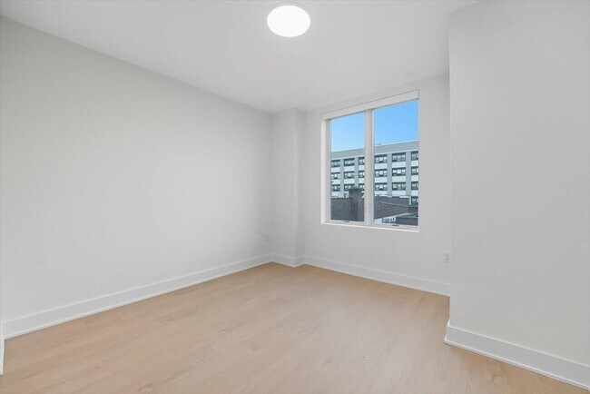 Photo - 303 Madison St Unit # 408