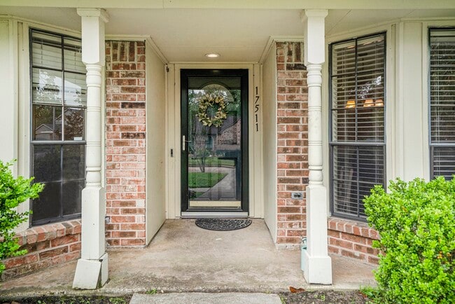 Photo - 17511 Possums Run Dr