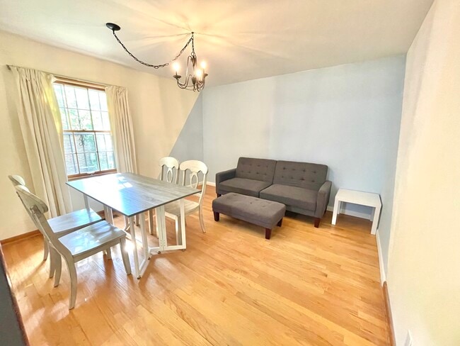 Photo - 4006 S Crestview Dr NW