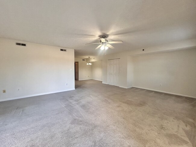 Photo - 23 Rosewood Ct