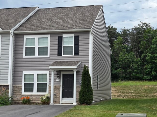 Photo - 128 Loblolly Dr