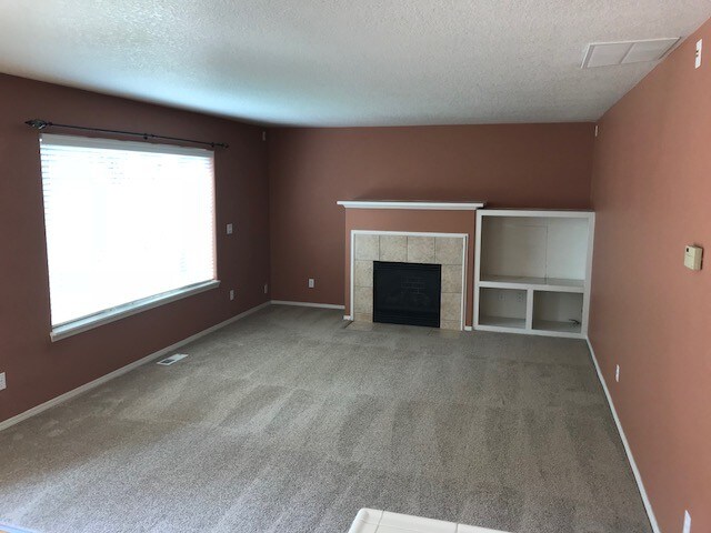 Photo - 781 NE 64th Pl