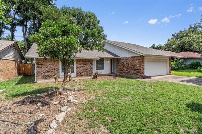 Photo - 10057 Woodland Village Dr