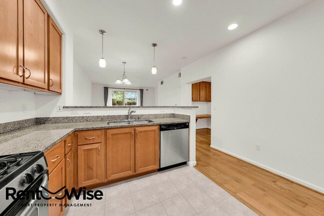 Photo - 1388 Broadway Unit 189